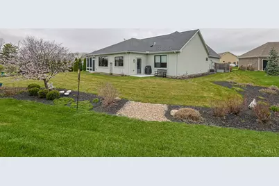 802 Pebble Place, Tipp City, OH 45371 - Photo 44