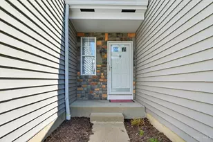 6762 Sandharbor Ct, Hamilton Township, OH 45039 - Photo 6