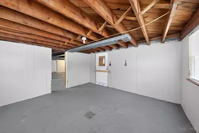 2867 Shaffer, Cincinnati, OH 45211 - Photo 22