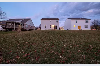 6223 Turning Leaf Way, Hamilton Township, OH 45039 - Photo 8