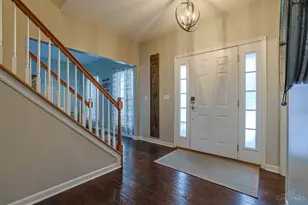 6864 Ruwes Oak Dr, Green Township, OH 45248 - Photo 8