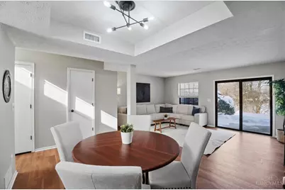 2882 Chaise Lane, Maineville, OH 45039 - Photo 8