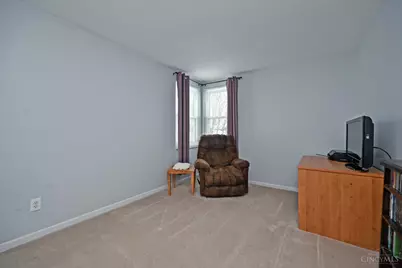 241 Hartford Court, Hamilton Township, OH 45039 - Photo 26