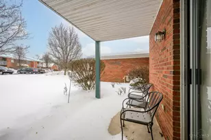 9631 Crosley Farm Dr, Colerain Township, OH 45251 - Photo 2