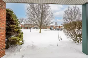 9631 Crosley Farm Dr, Colerain Township, OH 45251 - Photo 4