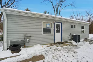 3013 Niagara St, Cincinnati, OH 45251 - Photo 2