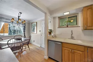 1320 Thurnridge Dr, Reading, OH 45215 - Photo 16