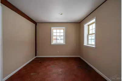 8030 Thomas Road, Middletown, OH 45042 - Photo 32