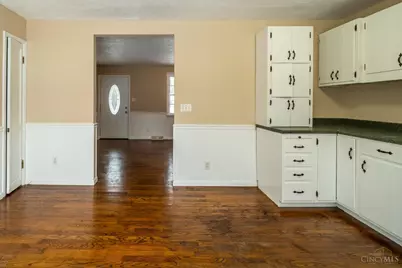 8030 Thomas Road, Middletown, OH 45042 - Photo 14