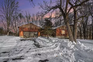 208 Irvin Rd, Marion Township, OH 45107 - Photo 2