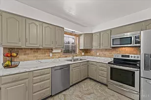 3905 Springoak Dr, Green Township, OH 45248 - Photo 14