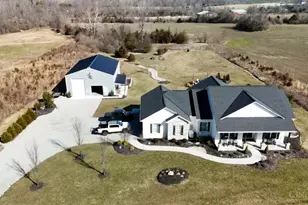 2220 Wilmington Rd, Lebanon, OH 45036 - Photo 1