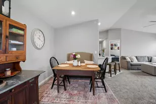 5882 Parkview Ln, Miami Township, OH 45150 - Photo 14