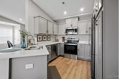 5882 Parkview Lane #300, Miami Township, OH 45150 - Photo 1