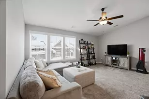 5882 Parkview Ln, Miami Township, OH 45150 - Photo 10