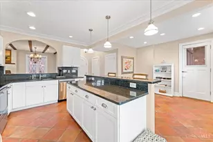 2324 Park Ave, Cincinnati, OH 45206 - Photo 16