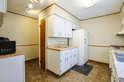 906 Garnoa Drive, Springfield Township, OH 45231 - Photo 12