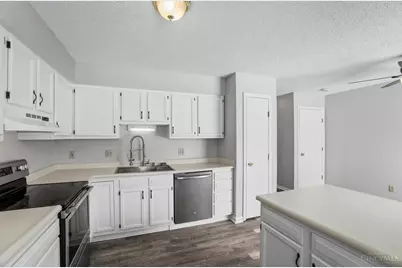 7626 Granby Way #122, West Chester, OH 45069 - Photo 12