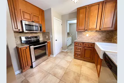 3761 Wilmar Drive, Cheviot, OH 45211 - Photo 6