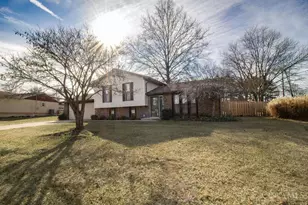 5943 Green Crest Dr, Fairfield Township, OH 45011 - Photo 2