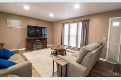 5943 Green Crest Dr., Fairfield Township, OH 45011 - Photo 4