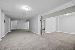 9161 Trelawney Ct, Colerain Township, OH 45251 - Photo 26