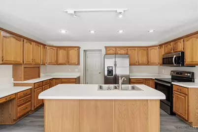 1776 Thall Drive, Hamilton, OH 45013 - Photo 24