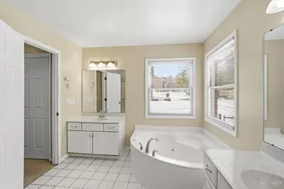 1776 Thall Drive, Hamilton, OH 45013 - Photo 38