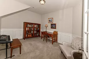 8041 Oakbridge Wy, Green Township, OH 45248 - Photo 38