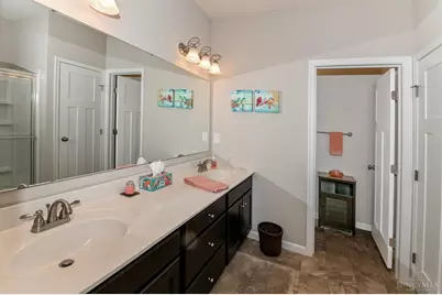 8041 Oakbridge Way #4-104, Green Township, OH 45248 - Photo 30