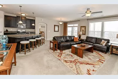 8041 Oakbridge Way #4-104, Green Township, OH 45248 - Photo 4