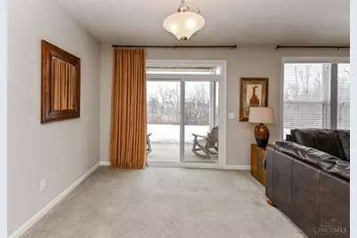 8041 Oakbridge Way #4-104, Green Township, OH 45248 - Photo 12