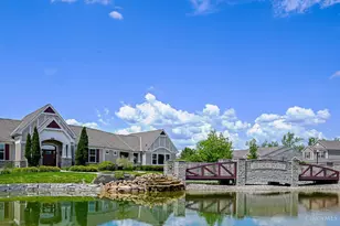 8041 Oakbridge Wy, Green Township, OH 45248 - Photo 48