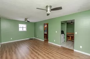 38 Lindway Dr, Fairborn, OH 45324 - Photo 10