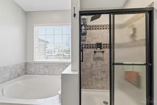 4587 Winners Cir, Batavia Township, OH 45103 - Photo 22