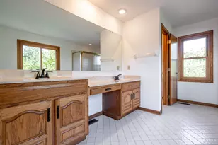 7977 Quail Meadow Ln, West Chester, OH 45069 - Photo 32