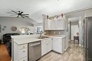 2434 Whisper Dr, Miamisburg, OH 45342 - Photo 16