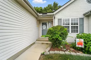 2434 Whisper Dr, Miamisburg, OH 45342 - Photo 6