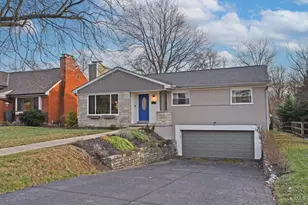 7311 Timberknoll Dr, Sycamore Township, OH 45242 - Photo 1