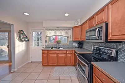 7311 Timberknoll Drive, Sycamore Township, OH 45242 - Photo 12