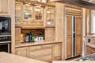 8500 Kugler Mill Rd, Indian Hill, OH 45243 - Photo 54