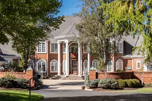 8500 Kugler Mill Rd, Indian Hill, OH 45243 - Photo 2