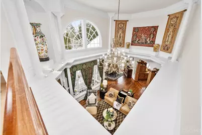 8500 Kugler Mill Road, Indian Hill, OH 45243 - Photo 34