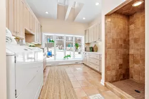 8500 Kugler Mill Rd, Indian Hill, OH 45243 - Photo 48