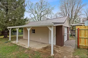 8345 Cherry Ln, Anderson Township, OH 45255 - Photo 16