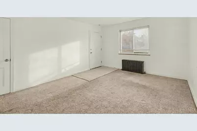 7119 Eastlawn Drive, Cincinnati, OH 45237 - Photo 8