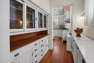 2872 Madison Rd, Cincinnati, OH 45209 - Photo 12