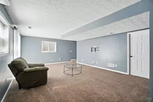 671 McCormick Ln, Union Township, OH 45245 - Photo 46