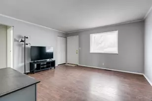 205 Olympus Dr, Hamilton, OH 45013 - Photo 2