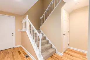 10946 Barrington Ct, Sycamore Township, OH 45242 - Photo 4